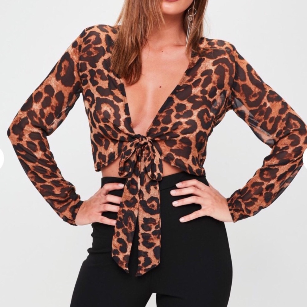 Missguided Leopard print crop top
